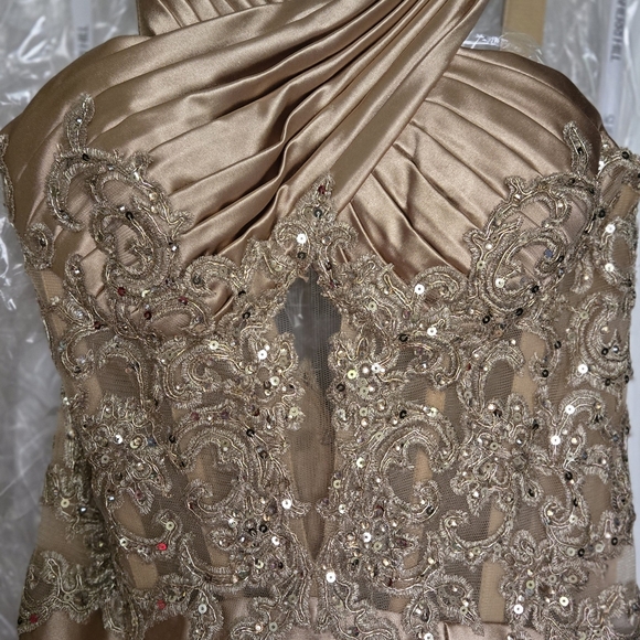 New Sherri Hill dress 56368 size 2 gold - Picture 5 of 5